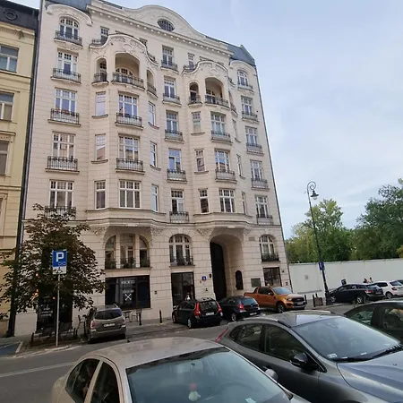 Belweder Klonowa * Warsaw