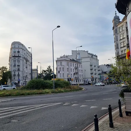 Belweder Klonowa Варшава